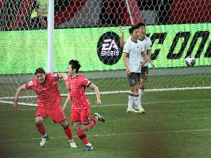 韓媒：韓國(guó)足球迎來(lái)歸化新時(shí)代，更多歐洲潛力新星有望陸續(xù)加入